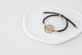 Bransoletka ze Złotym Kwiatem Lotosu | Amulet Harmonii